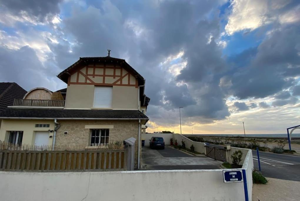 Spa Privatif Face Mer Riva Romantic & Spa Ouistreham Exterior photo